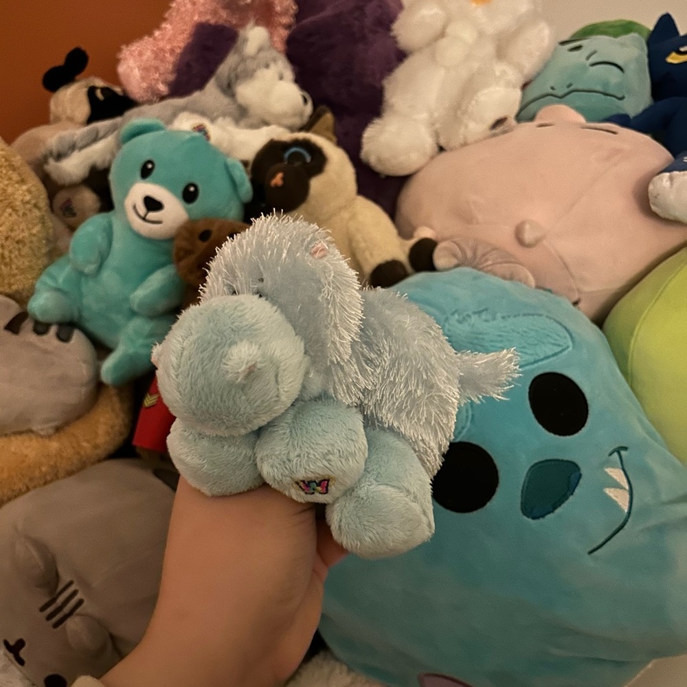 Webkinz ‘lil kinz’ blue hippo